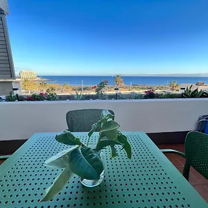 Apartment Seafront Medano Marina View, El Médano